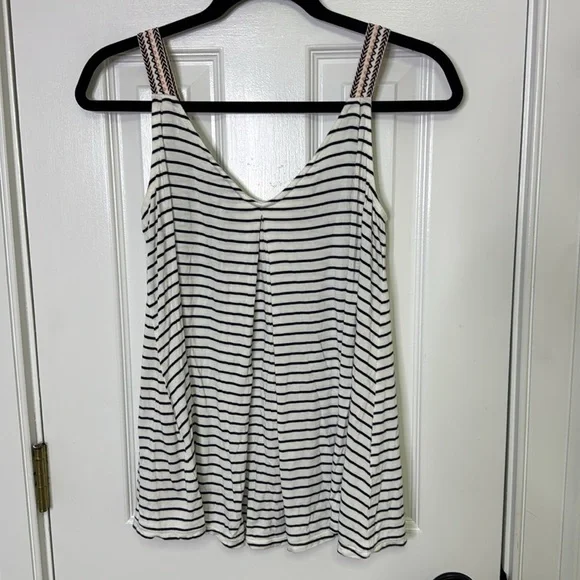 Max Studio Black and White Striped Sleeveless Tank Top - Picture 7 of 7